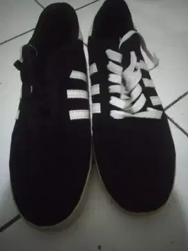 Sepatu Adidas Size 39