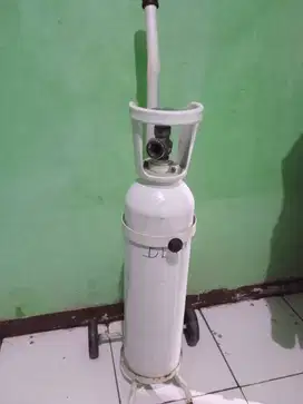 tabung oksigen bekas