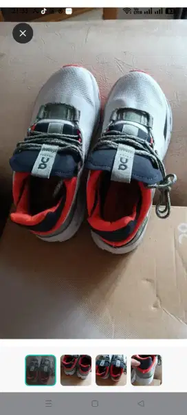Sepatu One Cloud