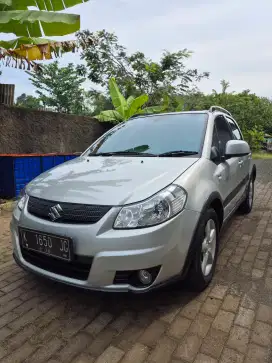 Sx4 X-over Th 2009 AT