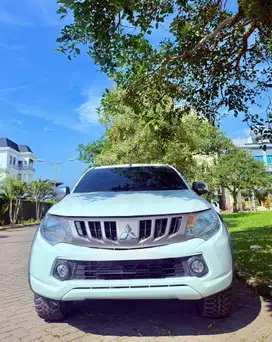 Mitsubishi Triton Double Cabin GLS 4x4 (2017)
