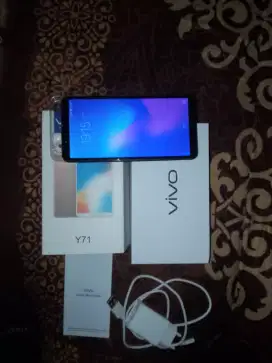 LIKE NEW Vivo Y71 RAM 6/128 MANTAPP