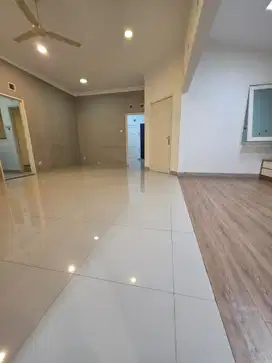 Rumah Nyaman Terawat di Singgasana Pradana