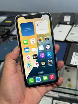 iPhone XR 64GB White second resmi ex iBox