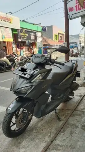 Termurah Dijual Honda Motor Vario 160 Cbs iss