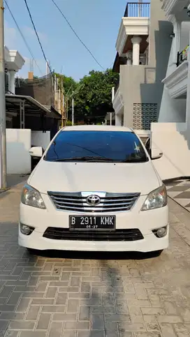 Toyota Kijang Innova V Luxury 2.0 2012 Termurah