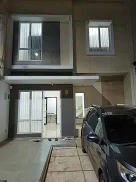 DISEWAKAN RUMAH 2 lantai Paradise SERPONG CITY 2