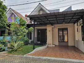 DISEWAKAN RUMAH NYAMAN AMAN DAN STRATEGIS