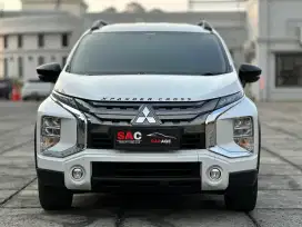 XPANDER CROSS ROCKFORD BLACK EDITION LOW KM 57RB THN 2021
