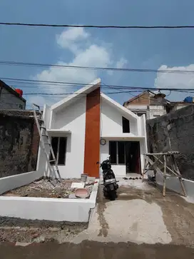 Di Jual Rumah Baru 300 jt An, 7 Menit Ke Stasiun Cilebut Bogor