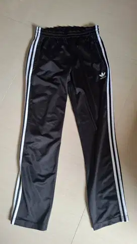 Track Pants Adidas Size L (NETT)