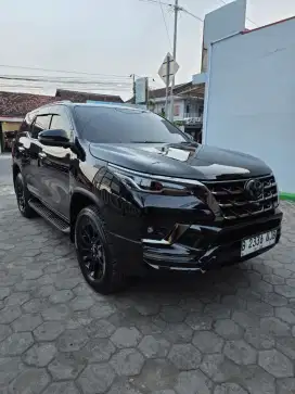 Fortuner gr 2.8 2023