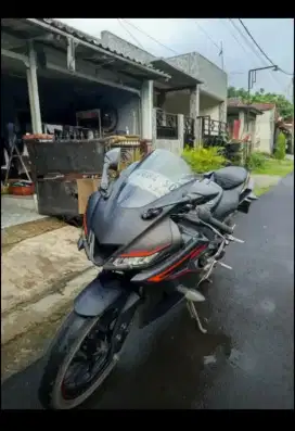 JUAL YAMAHA YZF R15