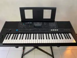 Keyboard Yamaha PSR E473