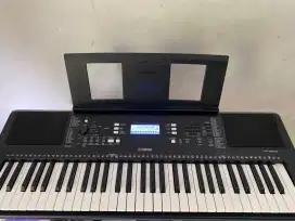Keyboard Yamaha PSR E373