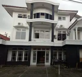 Di Jual Hotel 3 Lantai Masih Di Sayap Soekarno Hatta