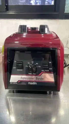 DIJUAL BLENDER MADIN MD -206 A