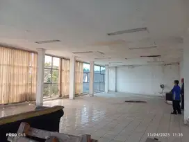 Di Jual Gedung 3 Lantai X - Minimarket Di jl. Nasional Soekarno Hatta