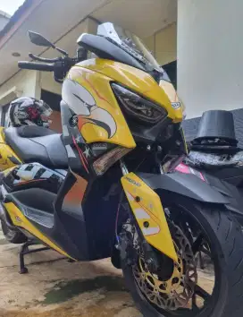 Yamaha Xmax 250cc tahun 2017 Asli kuning