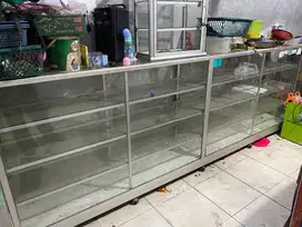 etalase 3,5m dijual murah