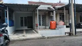 Dikontrakan rumah semifurnish diharapan indah cluster