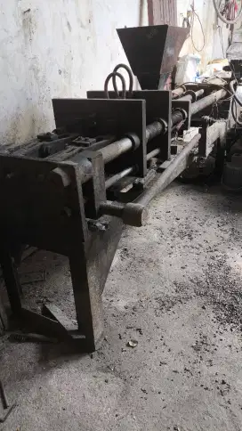 dijual MESIN SEMI HIDROLIK