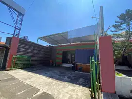 Rumah Usaha Raya Menganti