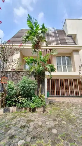 Dijual Rumah Siap Huni Aman Dan Nyaman Di Town House Area Kemang