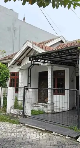 Jual Rumah Jaminan TERMURAH Lokasi Strategis Dekat UNTAG ITATS