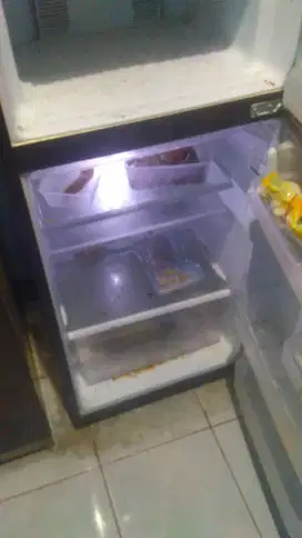 Kulkas murah panasonic 2 pintu