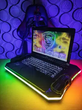 Laptop Branded DELL LATITUDE E7270-V28 SuperSlim [RAM 8GB/SSD 250GB]