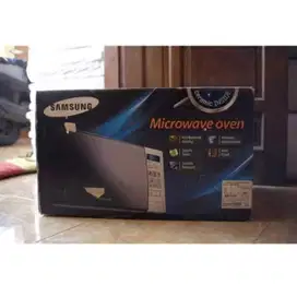 SAMSUNG MICROWAVE OVEN ME731K/XSE 20 LITER