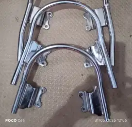Planger Besi Mio