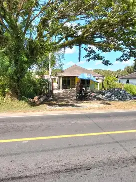 dijual rumah & tanah luas siap huni dan siap bangun 0 meter jl trans