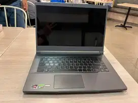 Laptop MSI Thin 15