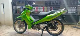 Kawasaki zx 130 mulus full restorasi luar dalem no PR tinggal pakai