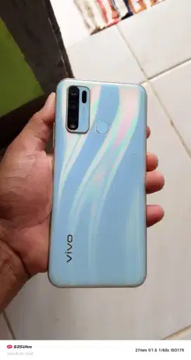 Vivo. Y30 resmi jga 4/128 hp cas biasa