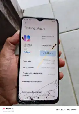 Redmi 9.  3/32. Mnus retak normal smua orian sgel