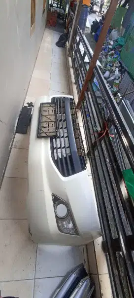 bemper Mobil Innova Reborn 2019