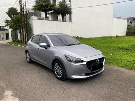 Mazda 2 GT Skyactive G-Vector matic 2019 Silver