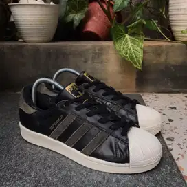 Sepatu Adidas Superstar Kulit size 40 insole 25