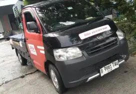 Menyewakan Mobil Pick Up