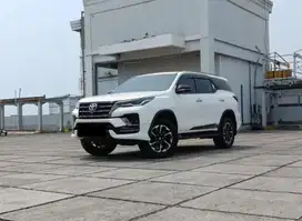 [TDP 25 JT] Toyota Fortuner 2.8 VRZ GR Sport AT