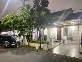 Rumah siap huni dalam cluster di Graha bintaro