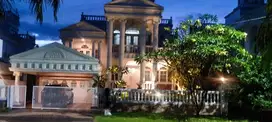 Legenda wisata Rumah Bulevard Ada Swiming pool