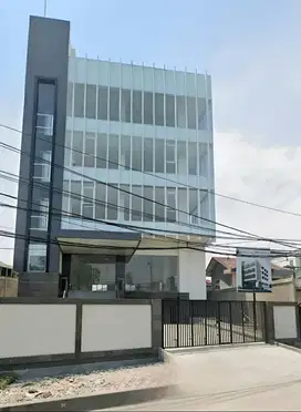 Gedung murah dilokasi strategis jakarta Timur