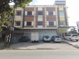 Ruko Gandeng 3 di Jalan Danau Singkarak ( Sekip )