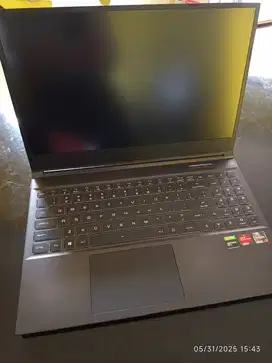 AFTERSHOCK APEX-15R Lite AMD RYZEN 7-4800H 15 144Hz 16/512GB GTX1650