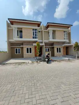 RUMAH COLOMADU SOLO SIAP PAKAI