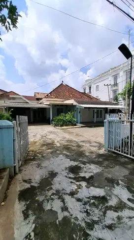sewa ruang usaha Cocok untuk Cafe, disewakan di Palembang